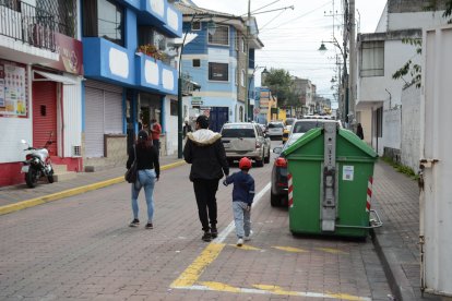 En el sector donde ocurrió el crimen, las personas siguen con hermetismo por el caso.