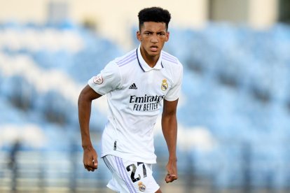 Álvaro Rodríguez milita en el Real Madrid Castilla.