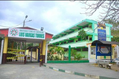 El centro de estudios no pudo celebrar el día del servidor universitario por la muerte de Castillo.
