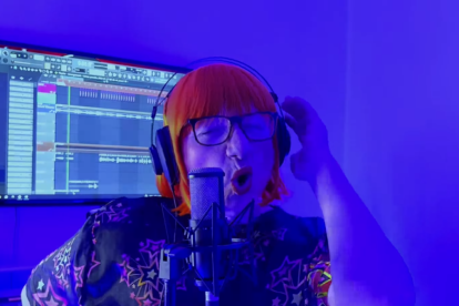 El actor Tomás Delgado se sumó a los artistas que hicieron su versión de la sesión #53 de Bizarrap.