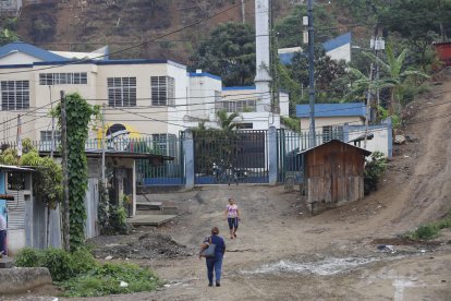 El colegio Tránsito Amaguaña está ubicado en la cuarta etapa de la Balerio Estacio.
