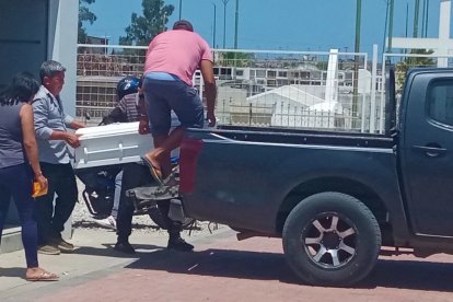 El cuerpo de la niña fue sepultado en Ancón.