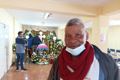 Guido se reencontró con sus 'excolegas' en el velorio de Jéssica, a quien consideraba su hermana.