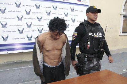 Un hombre fue detenido por robo de celulares en el Centro Histórico.