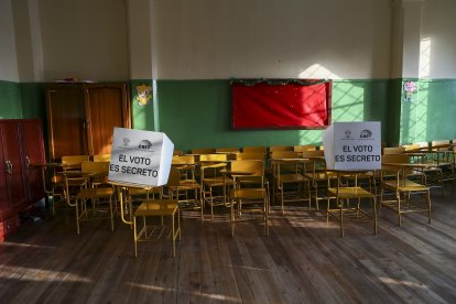 Hasta las 10:30 se habían instalado la totalidad de las casi 39.000 mesas electorales, repartidas en 4.380 recintos de votación.