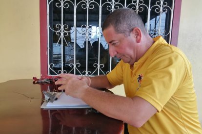 Jinson Zambrano, presidente de los árbitros amateur de Quevedo, espera que el torneo de fútbol se reanude.