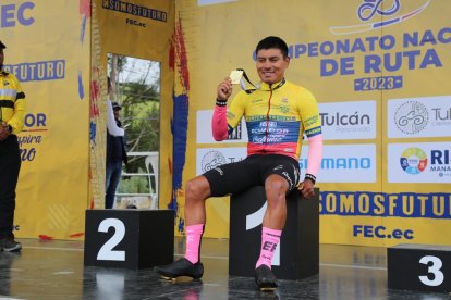 Jonathan Caicedo sumó su tercer título nacional en contrarreloj.