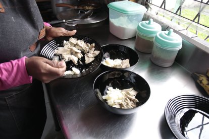 La preparación se la hace como cualquier otro encebollado.