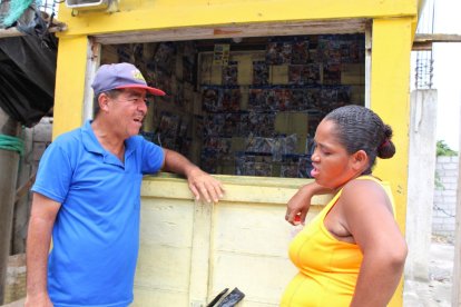 Roger ha recibido el apoyo de otros ciudadanos por su reacción en contra de los vecinos escandalosos.