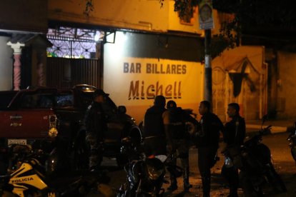 Junior Roldán quien se encuentra con medidas cautelares se encontraba en este billar.