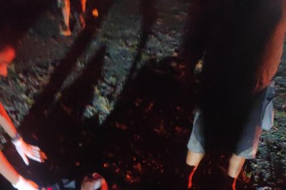 Los afectados por el fuego fueron atendidos en la zona.