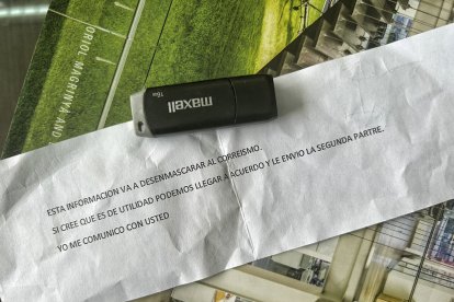 Este mensaje constaba en el sobre enviado a los periodistas de Guayaquil y Quito.