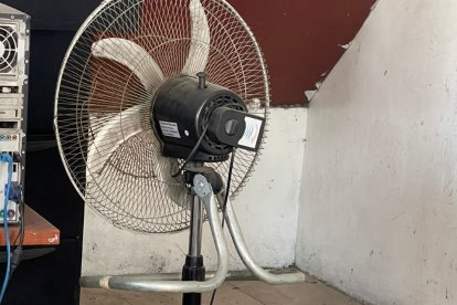 La granada fue lanzada en el interior de la UPC.