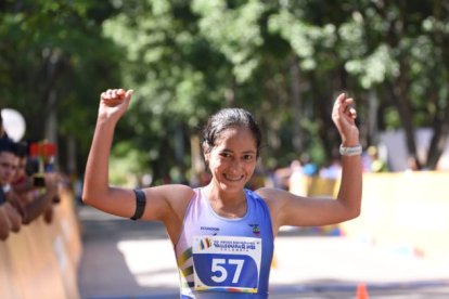 Magaly Bonilla clasificó al Mundial de Atletismo