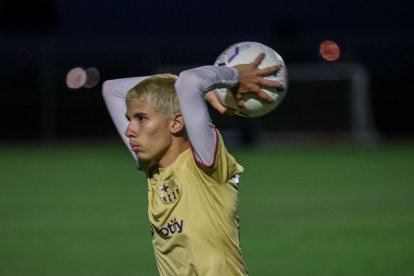 Pinoargote estuvo un tiempo jugando en el Emelec.
