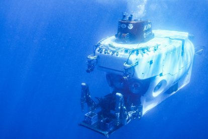 Alvin es un vehículo de investigación sumergible de aguas profundas que puede descender hasta 3000 metros.