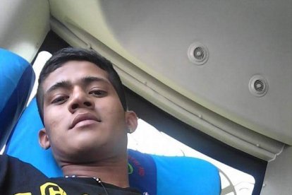 La policía mencionó que Kléber Sánchez registraba antecedentes por robo.