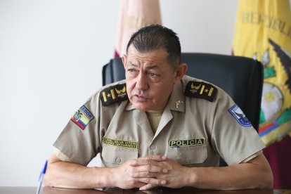 Existen varias hipótesis, pero estamos analizando cuál es la que más se acerca al atentado. El ataque fue dirigido directamente a  Paredes. Lo estaban cazando”.
Hugo Silva
comandante de la Zona 5