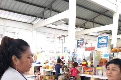 Hasta en tarrinas se llevan su caldito.