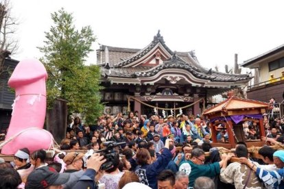 Imagen de las celebraciones del ’Kanamara Matsuri’.
