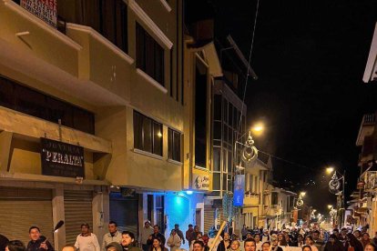 Ciudadanos en Cuenca se movilizan haciendo la advertencia.