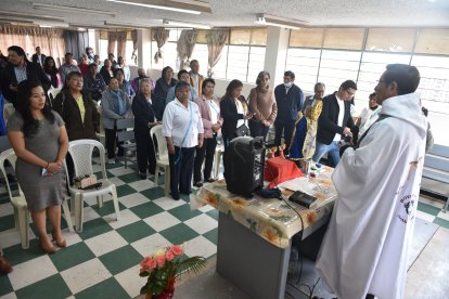Como parte de la celebración por los 100 años de esta asociación se ofició una misa en un mercado.