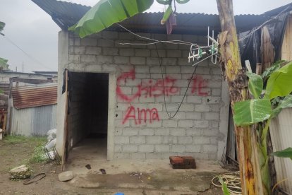 Esta es la casa en la que tenían secuestrado al hombre.