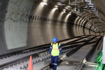 La obra tiene 22,6 kilómetros de recorrido y se edificaron 15 estaciones.