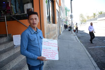 Los negocios fueron afectados por la falta de funcionarios.