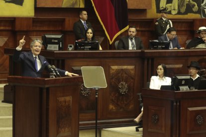 El presidente de la República, Guillermo Lasso, durante su intervención en la Asamblea.
