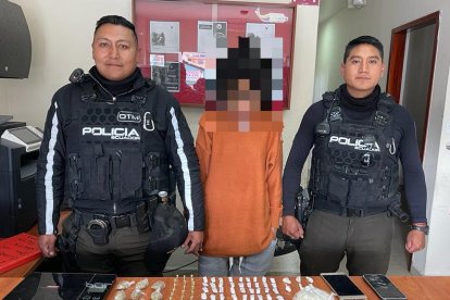 La mujer que fue  detenida con crack está embarazada.