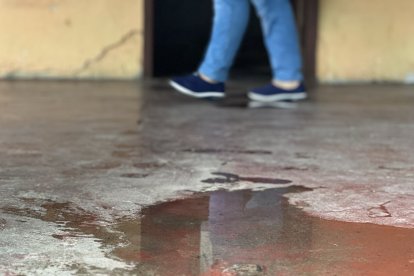 En este lugar fue donde colocaron y allí aparecieron huellas