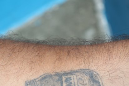 Uno de los diversos tatuajes que tiene Juan, es este