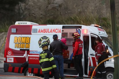 Los equipos de emergencia llevaron a los heridos a distintos hospitales.
