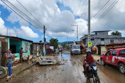El barrio 50 Casas es uno de los más afectados en Esmeraldas por las secuelas del invierno.