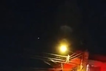 Una ambulancia fue destinada al sitio para llevar al hombre a un hospital.