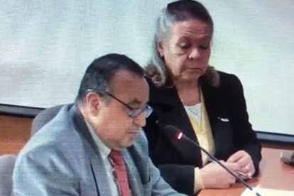 La fiscal Montañez y su abogado durante audiencia, en marzo pasado