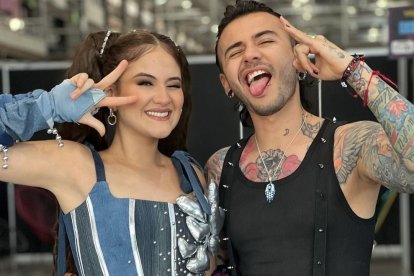 Mar Rendón con Helian Evans, el otro ecuatoriano que fue parte del festival Machaca.