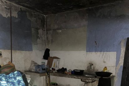 La condición de insalubridad en la que atendían en el supuesto consultorio.