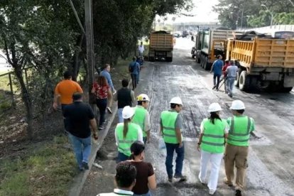 Marcela Aguiñaga denunció que no permitieran a la Prefectura continuar con las labores sobre el puente.