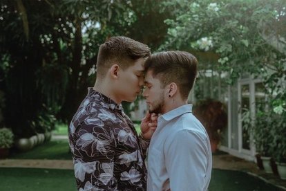 Mario con su esposo en una de sus fotos de Instagram.