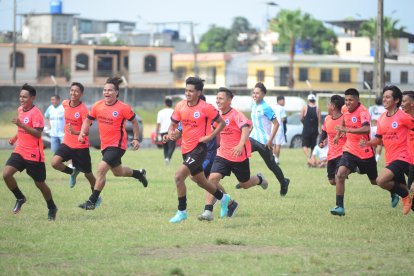 Una tarde de alegría, el equipo Amistad estaba en semifinales. Un festejo para nunca olvidar.