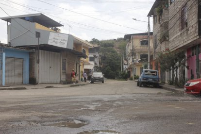En el sector Las Terrazas del cantón Durán abandonaron el cuerpo de un ciudadano de 23 años.
