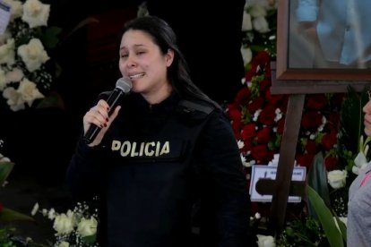 Rosita Saldarriaga, esposa del fallecido alcalde de Manta.