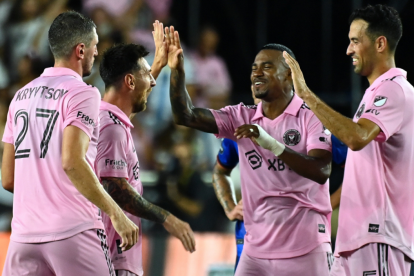 Dixon, Messi y Busquets mueven al equipo de Inter Miami.