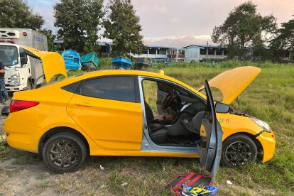 En este vehículo se movilizaban los sospechosos.