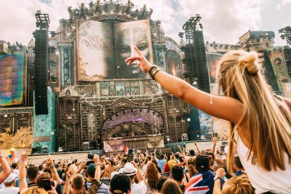 Dos personas murieron en la edición 2023 de Tomorrowland.