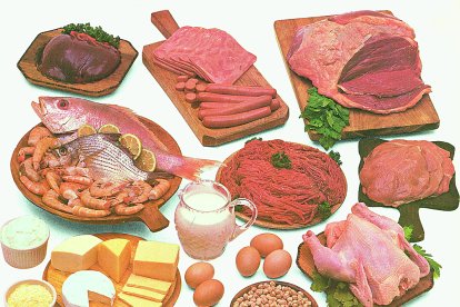 La disminución en el consumo de proteínas se puede reflejar en la caída del cabello.