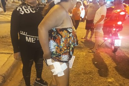 Su sobrina fue alcanzada por una bala en su pierna derecha.