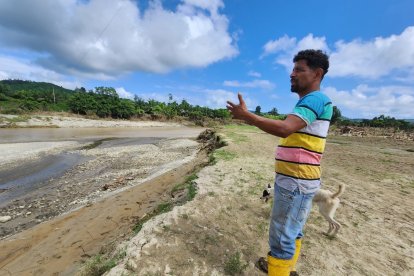 Ernesto Lara dice que buscan la forma de levantarse de la tragedia.